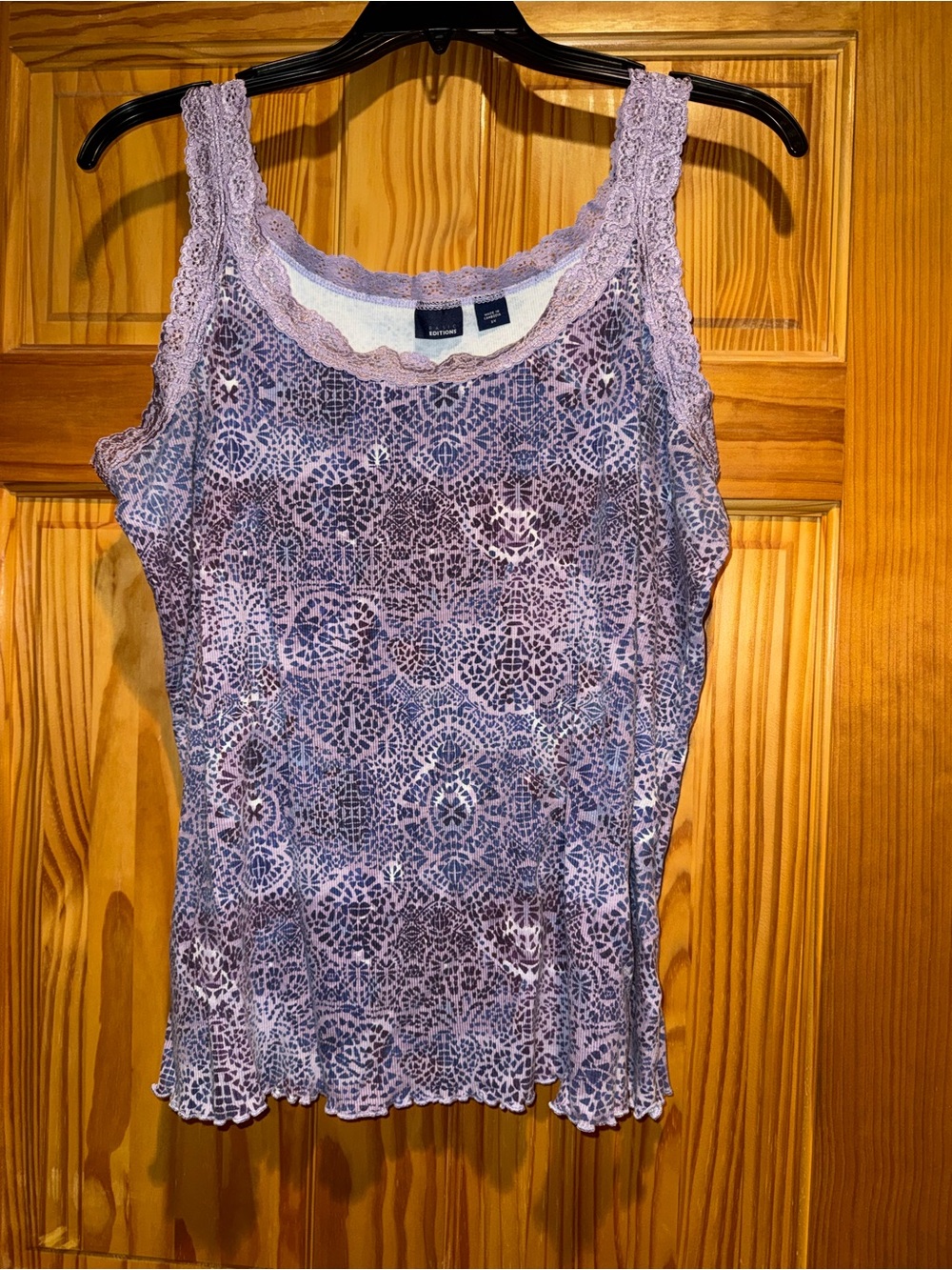 Basic Editions Size 2X Lavender Lace-Trim Patterned Camisole